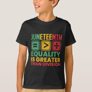 Camiseta Décima Sétima Igualdade É Maior Que Divisão Afro
