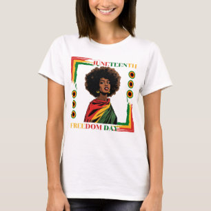 Camiseta Décima sétima mulher afro apinhada na bandeira da 
