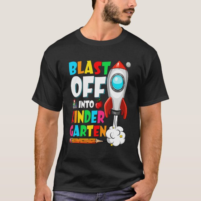 Camiseta Decolar no Primeiro Dia de Jardim de Infância de V (Frente)