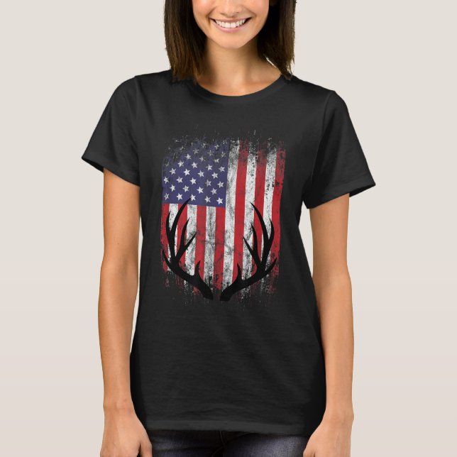 Camiseta Deer Hunting American Flag Whitetail Buck Antlers (Frente)
