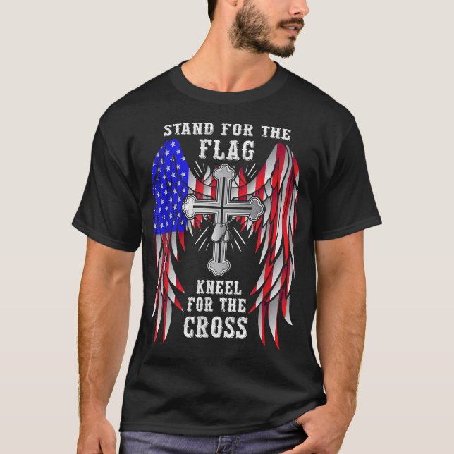 Camiseta Defenda o canhão de bandeira para a Cruz Cristã T (Frente)