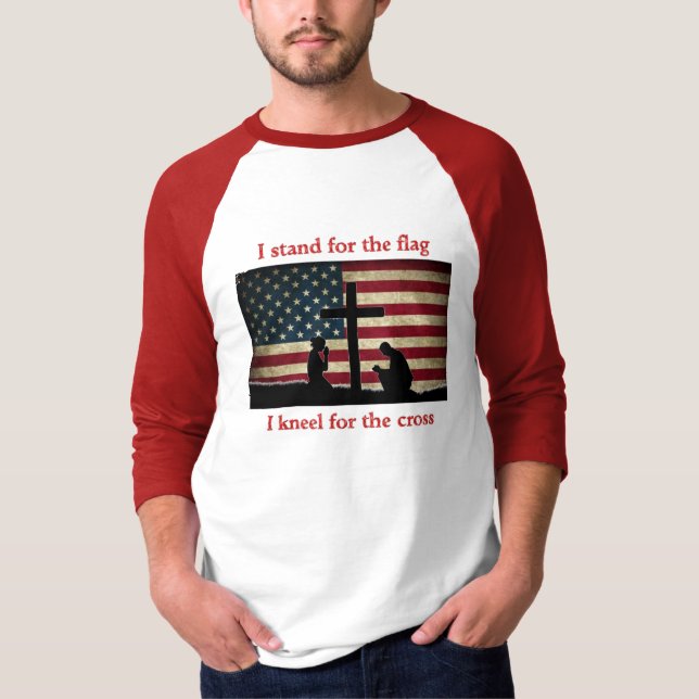 Camiseta Defenda o Sinalizador - Kneel para a Cruz (Frente)