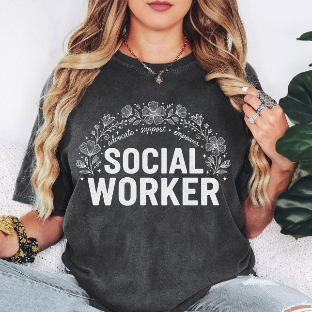 Camiseta Defensor de Assistente Social Apoio Empoderar Flor (Criador carregado)