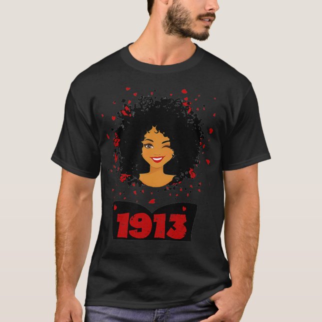 Camiseta Delta 1913 Mulheres Sorority Sigma Amiga Paraphern (Frente)