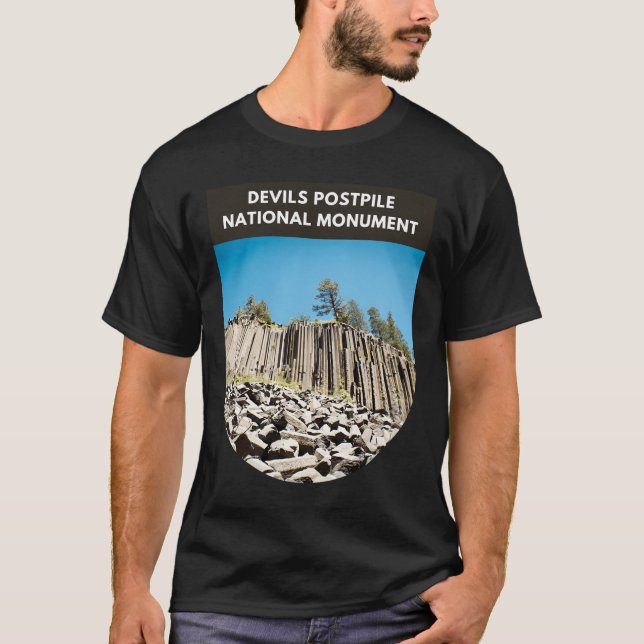 Camiseta Demônios Adiam Monumento Nacional (Frente)