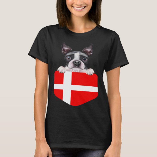 Camiseta Denmark Flag Boston Terrier Dog In Pocket (Frente)