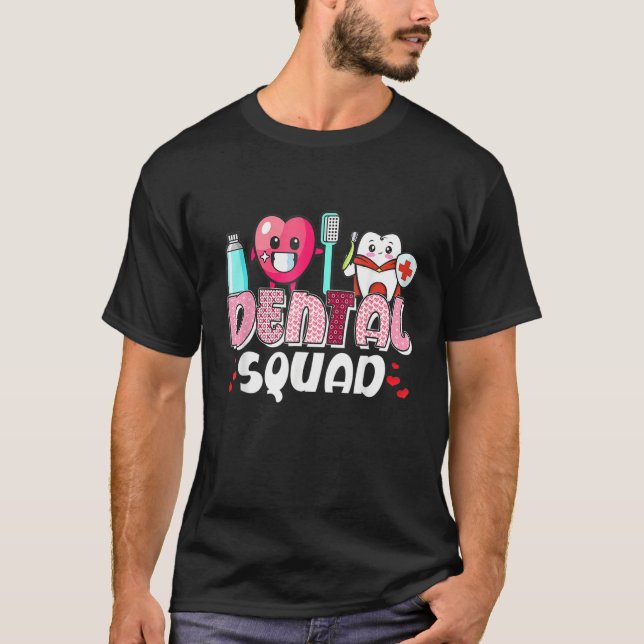 Camiseta Dental Squad Assistant Dentist Happy Valentine's D (Frente)