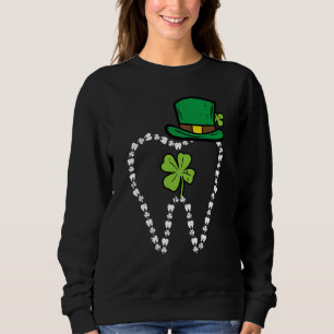 Camiseta Dente Duende Trevo Dia de São Patrício Dentista D