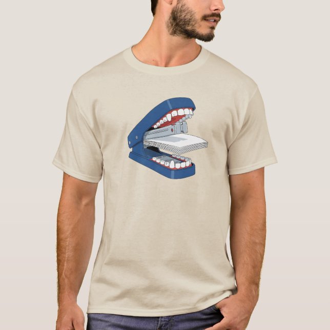 Camiseta Dentes Engraçados | Surreal Office Tee (Frente)