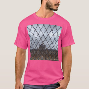 Camiseta Dentro da Pirâmide