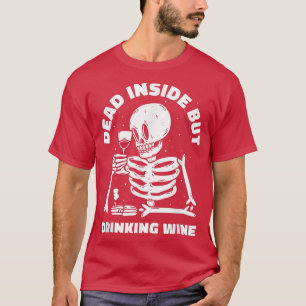 Camiseta Dentro do morto, mas Bebendo Vinho, sobrevoo Funso