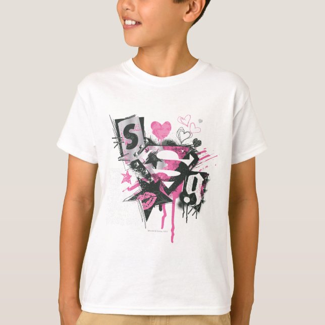 Camiseta Derramares de Supergirl e Colagem de Scribbles (Frente)