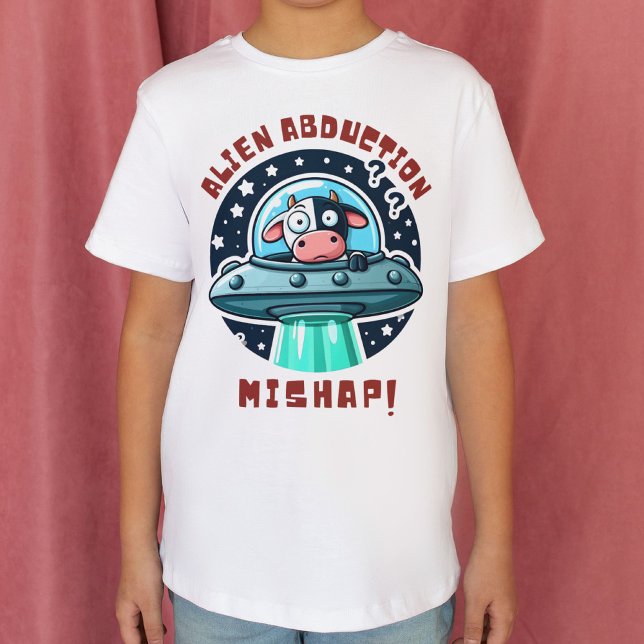 Camiseta Desastre de Abdução Alienígena Cartoon Vaca Engraç (Criador carregado)