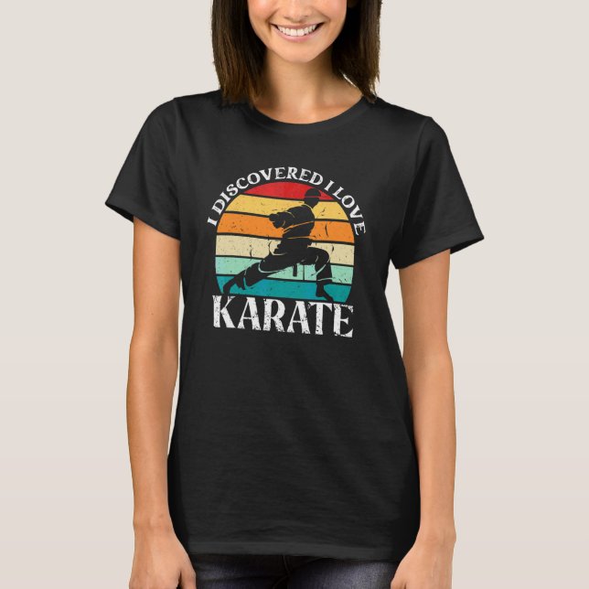 Camiseta Descobri que Amo Karate Professor de Karate E Kar (Frente)