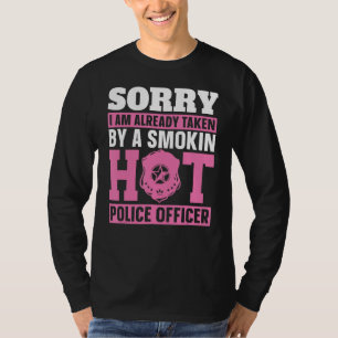 Camiseta Desculpa Já Ter Sido Levado Por Um Policial Quente