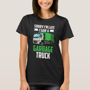 Camiseta Desculpe o atraso, vi um garçom