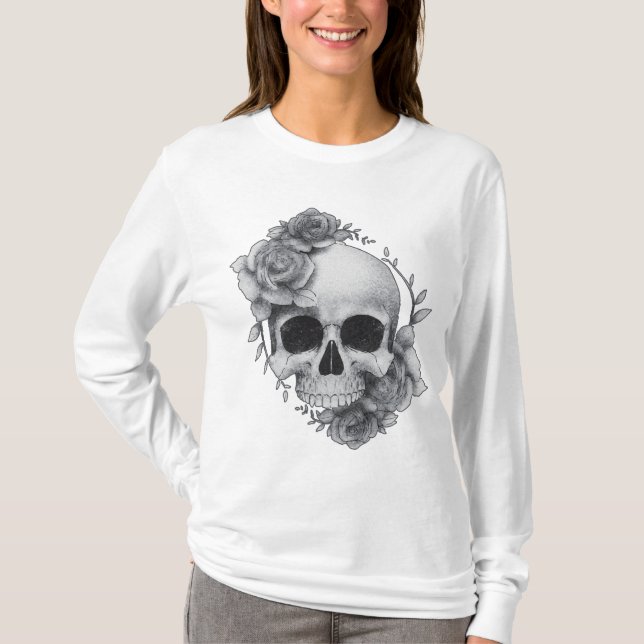 Camiseta Desenho de Caveira e Rosas (Frente)