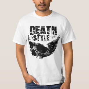 Camiseta Desenho de Caveira no Estilo Morte