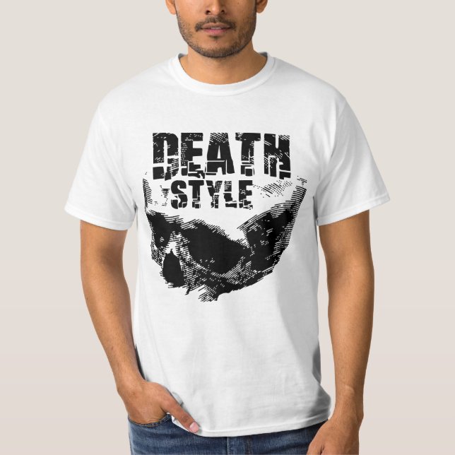Camiseta Desenho de Caveira no Estilo Morte (Frente)