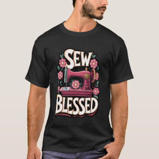 Camiseta Desenho de Máquina de Costura Vintage Sew Blessed