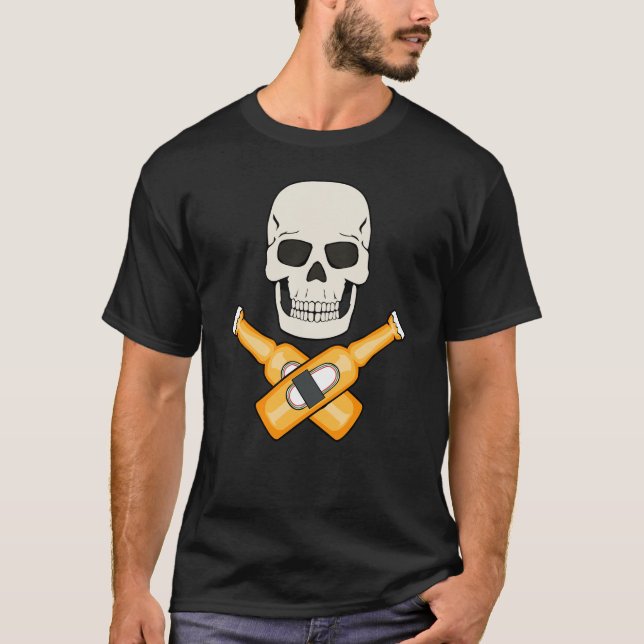 CAMISETA DESENHO DE PIRATA CRÂNIO DE CERVEJA (Frente)