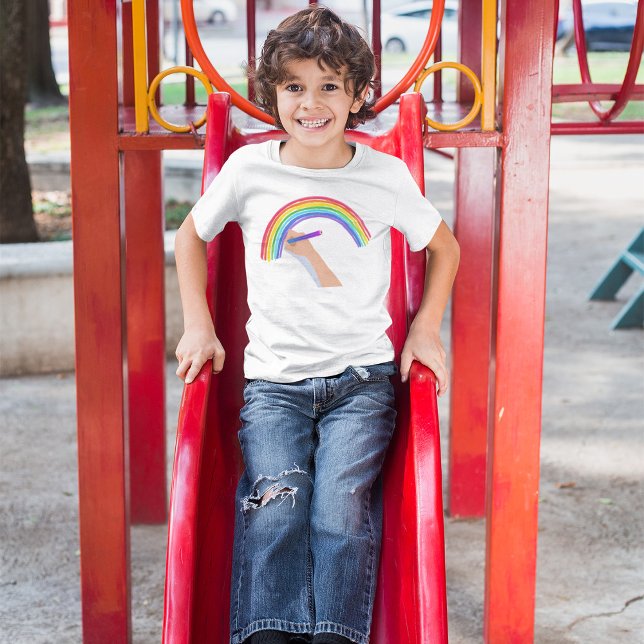 Camiseta Desenho De Um Arco-Íris (Criador carregado)