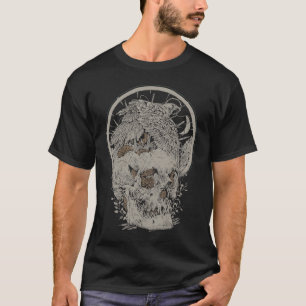 Camiseta Desenho Intrincado de Caveira e Pássaro