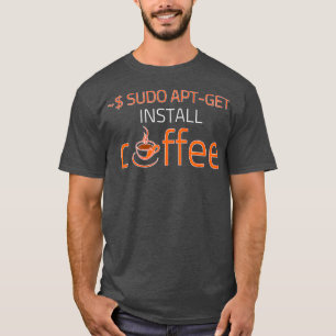 Camiseta Desenvolvedor de Codificação do Café de Instala