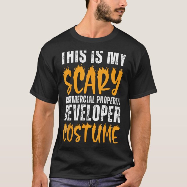 Camiseta Desenvolvedor de imobiliário comercial assustador  (Frente)