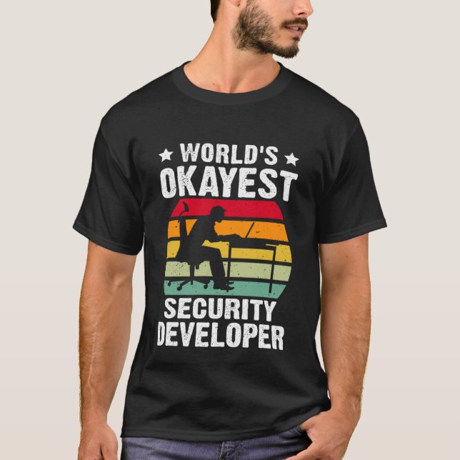 Camiseta Desenvolvedor de segurança mais perfeito do mundo (Frente)