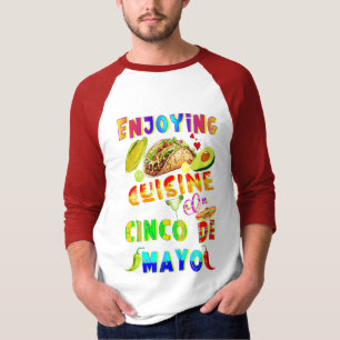 Camiseta Desfrutando Da Cuisine Em Cinco De Mayo