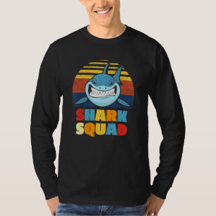 Camiseta Desfrute do Cardume de Tubarão Selvagem Legal Novi