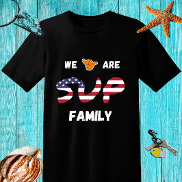Camiseta DESIGN da família SUP com bandeira dos EUA e mão s