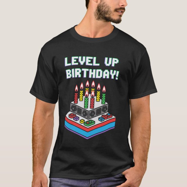 Camiseta Design de Bolo de Aniversário Level Up (Frente)