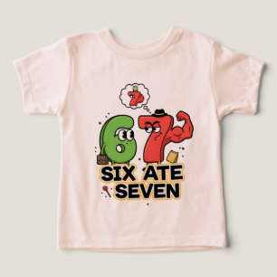 Camiseta Design de Cartoons "Seis Ate Sete", Piada de Matem