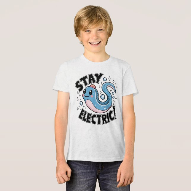 Camiseta Design de Enguia Elétrica Cuja Gama Fica Elétrica (Frente Completa)