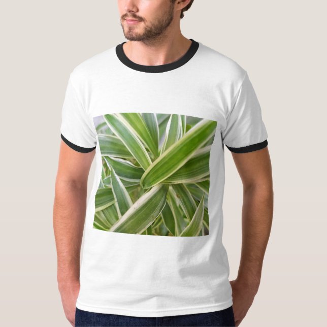 Camiseta Design de Folha Floral Verde e Branco (Frente)