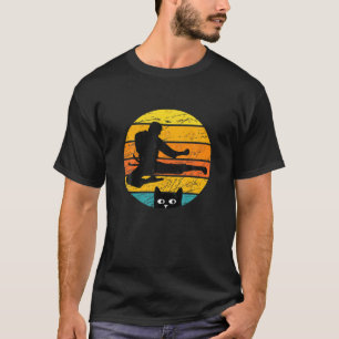 Camiseta Design de Gato de Karato de Silhouette Retro