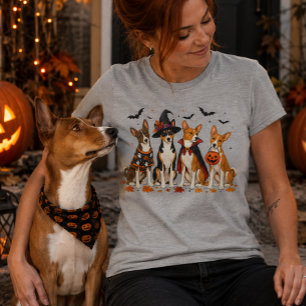 Camiseta Design de Halloween Assustador de Basenjis
