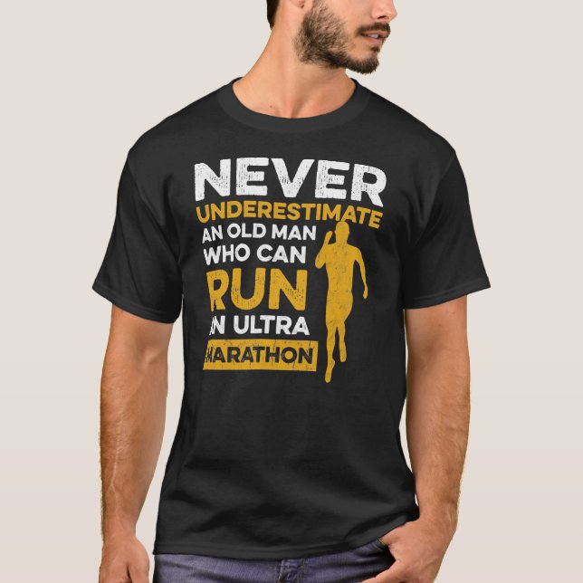 Camiseta Design de Mens Ultramarathon para um Runner 50K  (Frente)