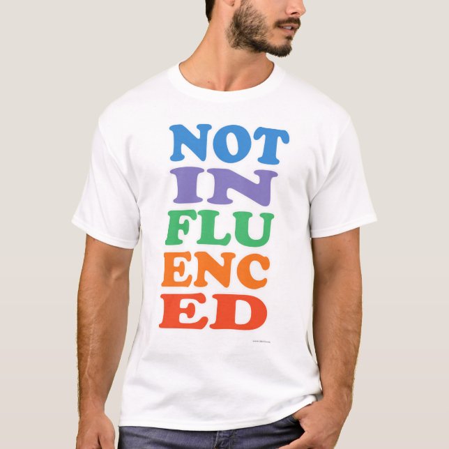 Camiseta Design de Mídia Social Anti-Trendência Não Influen (Frente)