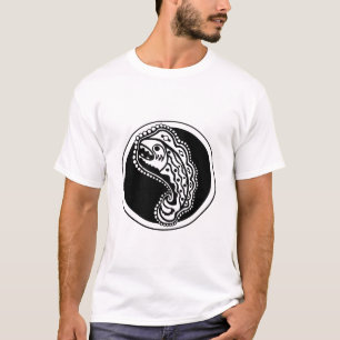 Camiseta Design de Peixes Brancos e Pretos Decortivos
