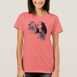 Camiseta Design de Pinup Bomba Flor