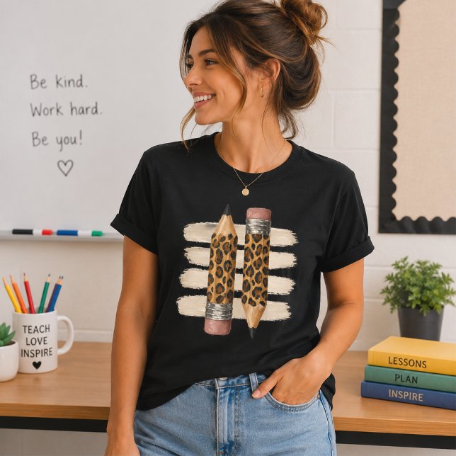 Camiseta Design de Professor com Lápis de Estampa de Leopar (Criador carregado)