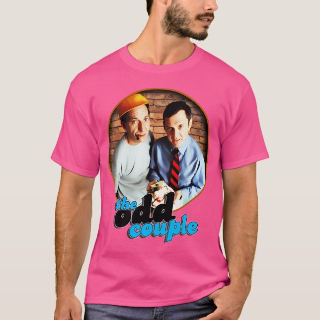 Camiseta Design de Sitcom de Tv Clássica do Casal Ímpar (Frente)