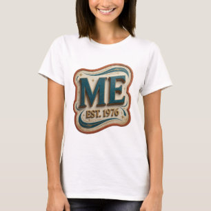 Camiseta Design de texto ME EST 1976 Dourado Divertido