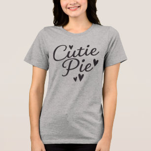 Camiseta Design de Tipografia "Cutie Pie" Romântica