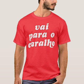 Camiseta Design de Tipografia Humorística em Português