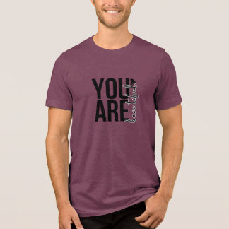 Camiseta Design de Tipografia “Linda” Minimalista – Preto