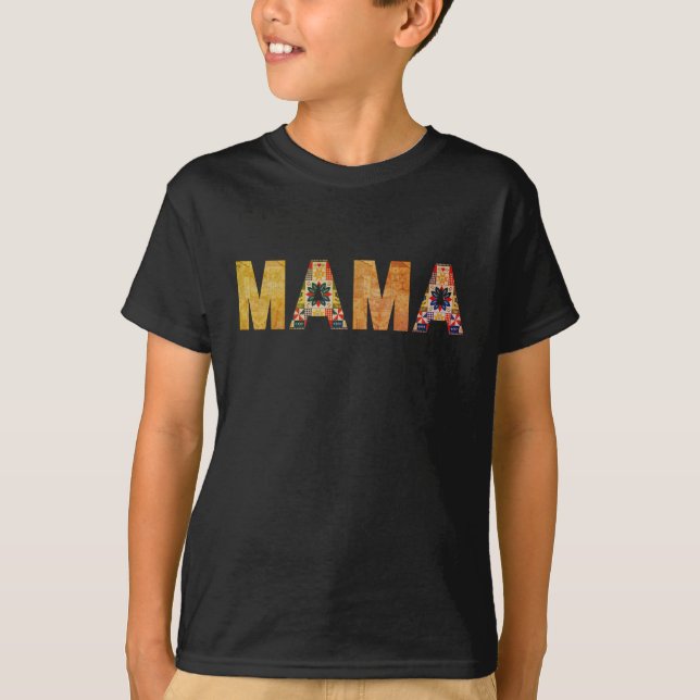 Camiseta Design de Tipografia Patchwork da Mamãe (Frente)